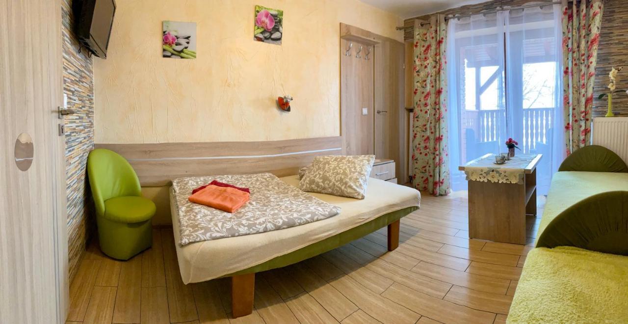 Klinkierowa Rezydencja Gniezno Buitenkant foto